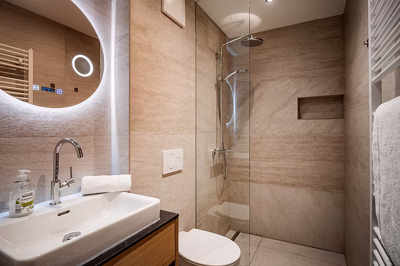 Apart LAURA Appartement STEINBOCK Badezimmer 2